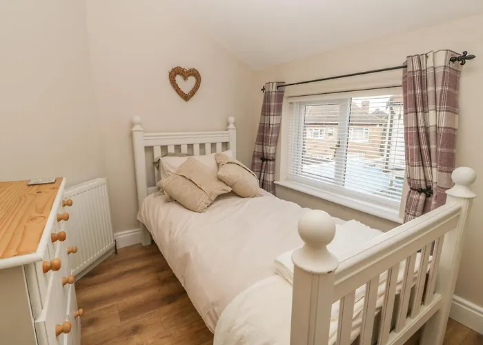 The Sanctuary רדקאר